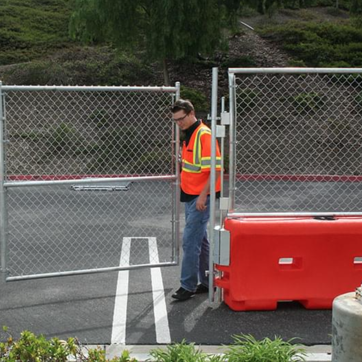 Water-Wall Fence