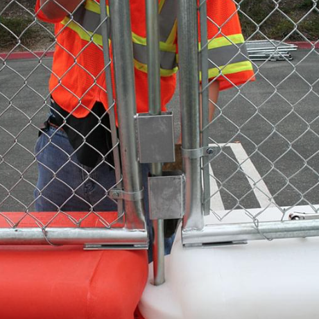 Water-Wall Fence