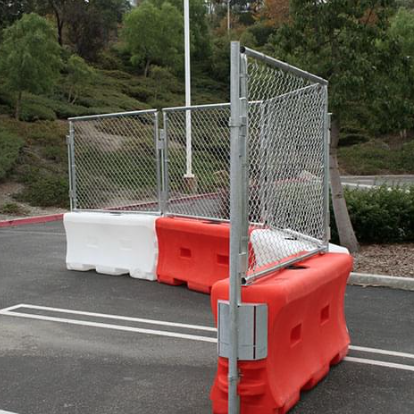 Water-Wall Fence